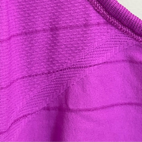 Athleta Fastest Track Stretch Tank Top Womens XL Purple Sleeveless Active Gym - Picture 7 of 9